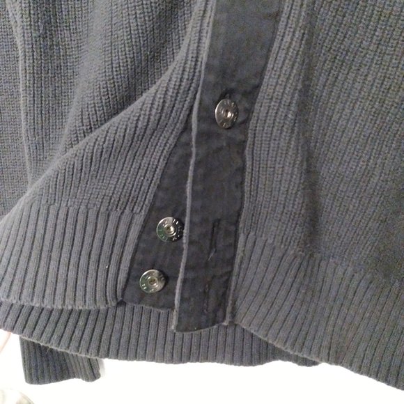 HELIX charcoal gray sweater - Picture 2 of 6